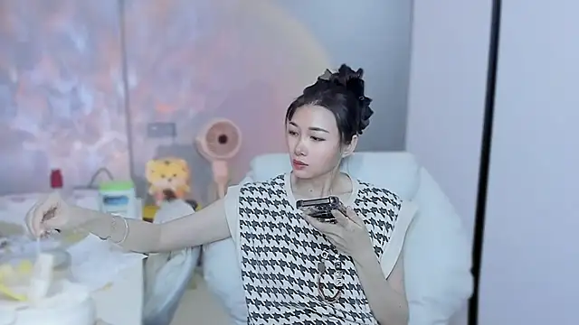 Snapshot of A_dabo chatting on December 22, 8:44 am A dabo online show from December 22, 8:44 am