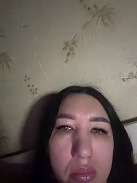 Snapshot of Naughtbaby_2025 chatting on April 29, 11:44 pm Naughtbaby 2025 online show from April 29, 11:44 pm