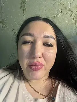 Snapshot of Naughtbaby_2025 chatting on May 24, 2:49 am Naughtbaby 2025 online show from May 24, 2:49 am
