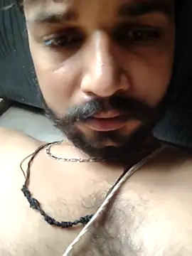 Snapshot of yourindianfellow chatting on July 17, 2:07 am yourindianfellow online show from July 17, 2:07 am