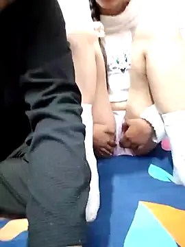 Snapshot of HorNy_Bro_Sis chatting on February 18, 2:27 pm HorNy Bro Sis online show from February 18, 2:27 pm