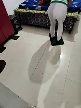 Snapshot of HorNy_Bro_Sis chatting on March 10, 1:43 pm HorNy Bro Sis online show from March 10, 1:43 pm