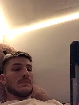 yoyoboy988 online show from February 17, 9:08 pm