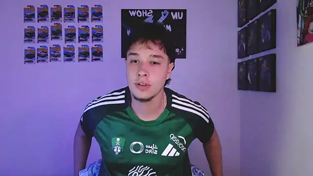 jack walker190 online show from April 14, 9:26 am