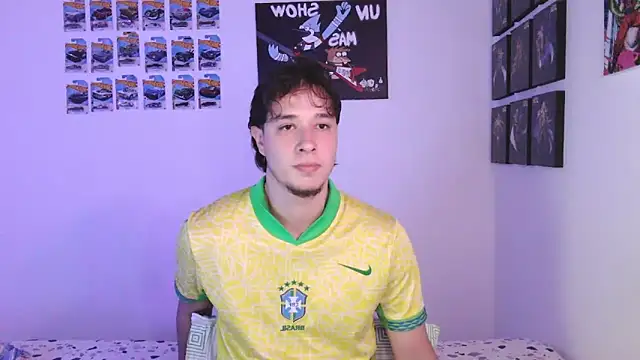 Snapshot of jack_walker190 chatting on June 20, 2:58 am jack walker190 online show from June 20, 2:58 am