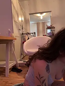 Snapshot of Rosiee69_ chatting on March 7, 3:07 pm Rosiee69  online show from March 7, 3:07 pm