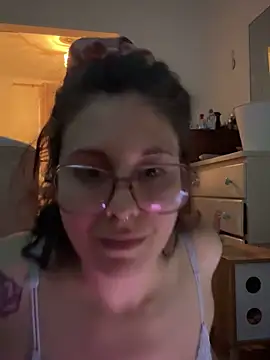 Snapshot of Rosiee69_ chatting on March 9, 1:15 pm Rosiee69  online show from March 9, 1:15 pm