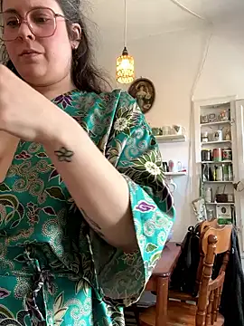 Snapshot of Rosiee69_ chatting on March 11, 4:29 pm Rosiee69  online show from March 11, 4:29 pm