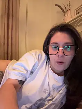 Snapshot of Rosiee69_ chatting on March 22, 1:54 am Rosiee69  online show from March 22, 1:54 am