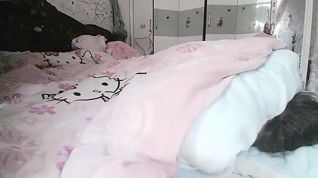 hebe-02 online show from November 28, 1:19 am