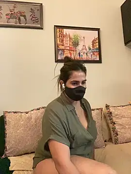 Sexy Madhuri Bhabhi online show from March 4, 10:57 am