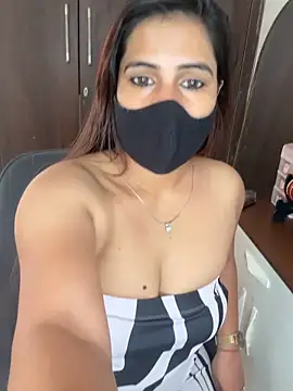 Sexy Madhuri Bhabhi online show from March 10, 6:18 am