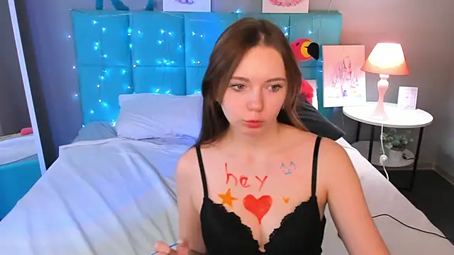 boozekirs  online show from March 3, 7:21 am