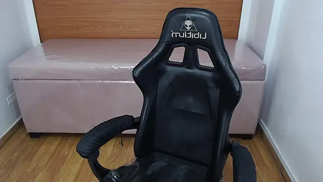 catalina25 t online show from October 29, 7:59 pm