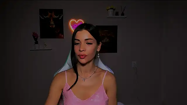 Snapshot of KetiWils chatting on March 8, 4:28 pm KetiWils online show from March 8, 4:28 pm