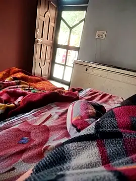 indian couple4 online show from January 11, 3:55 am