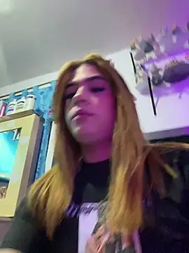 Snapshot of sofii_juanita_nice chatting on June 26, 11:31 pm sofii juanita nice online show from June 26, 11:31 pm