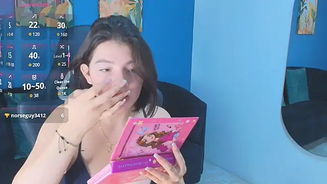 Zamira Taylor online show from October 28, 10:34 pm