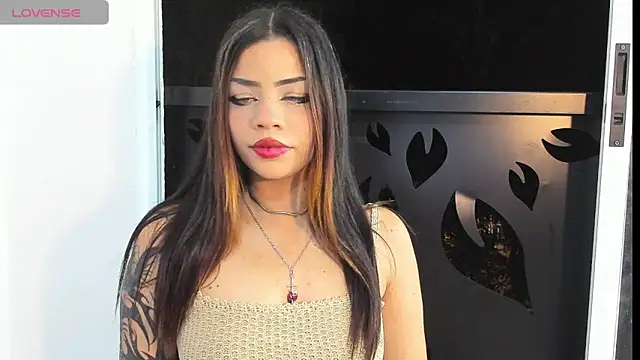 LilaFoxxx online show from March 21, 3:22 am