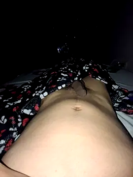 Snapshot of mikytoo chatting on December 14, 4:40 am mikytoo online show from December 14, 4:40 am