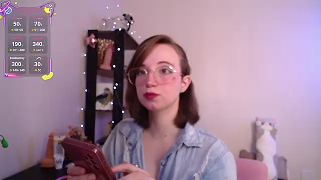 Elise Nyx online show from March 14, 2:00 pm