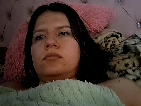 Snapshot of brii69 chatting on March 22, 7:06 pm brii69 online show from March 22, 7:06 pm