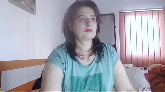 ExtasyMature online show from October 22, 6:24 am