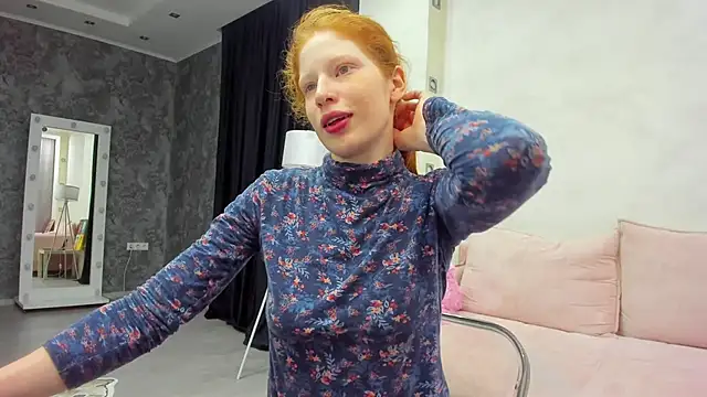 Sandra Wi1son online show from March 23, 1:42 am