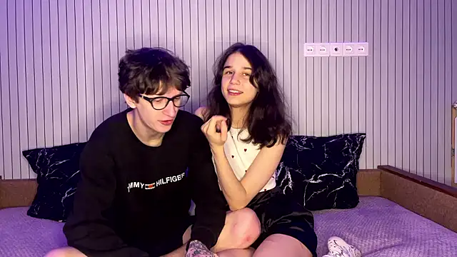 baby lesi online show from January 14, 7:08 pm