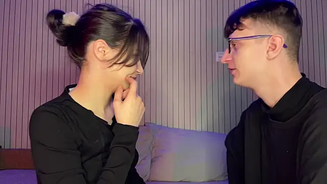 baby lesi online show from January 31, 7:11 pm