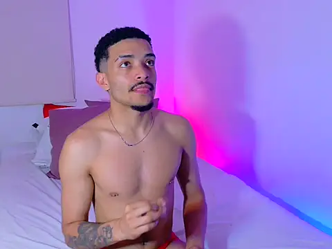 eross chipre  online show from December 13, 10:26 pm