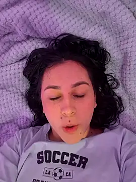 Snapshot of ammy_e chatting on March 18, 12:25 pm ammy e online show from March 18, 12:25 pm