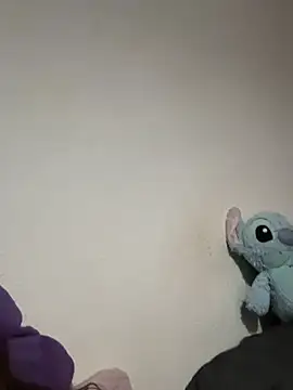 Snapshot of lola__med chatting on February 25, 9:13 pm lola med online show from February 25, 9:13 pm