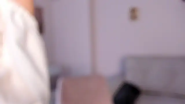 SunnivaCovil online show from February 27, 1:07 pm