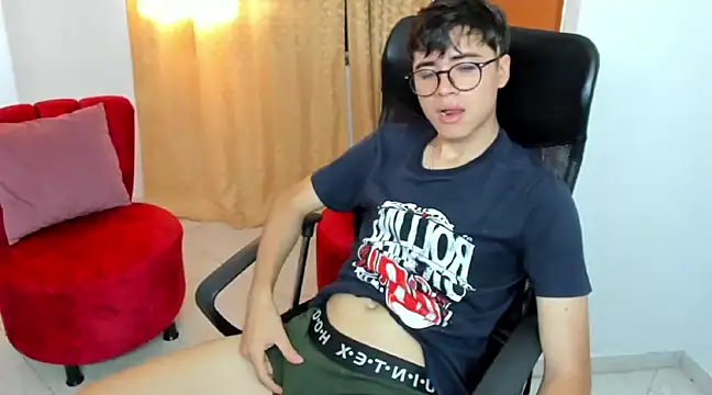 liam orion online show from February 28, 7:14 pm