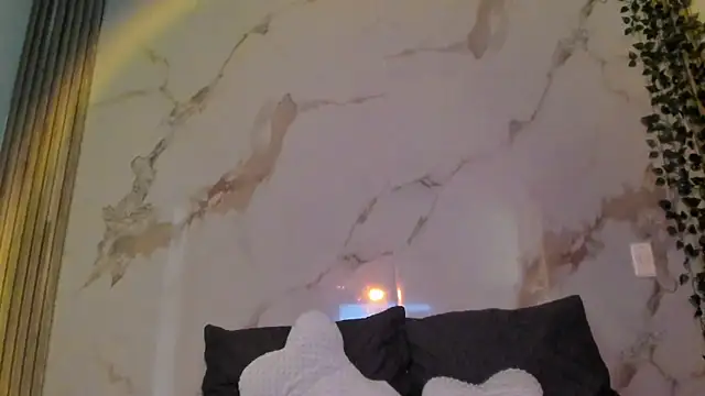 Little Lau1 online show from October 1, 7:53 pm