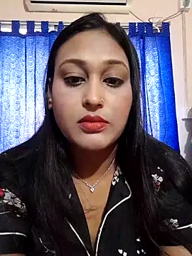 Snapshot of hotlovr chatting on March 1, 4:15 am hotlovr online show from March 1, 4:15 am