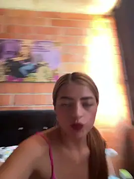 Snapshot of MelaniJhonson chatting on September 25, 1:48 pm MelaniJhonson online show from September 25, 1:48 pm
