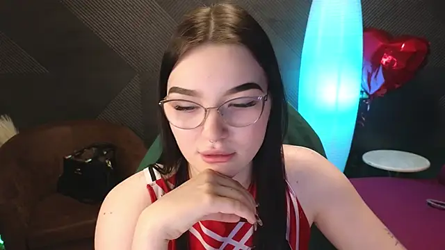 milliedoll online show from March 1, 1:22 am