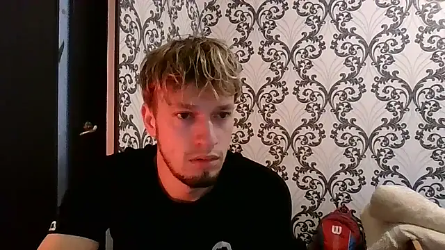 frama666 online show from October 3, 7:49 am