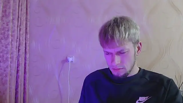 frama666 online show from March 4, 7:42 pm