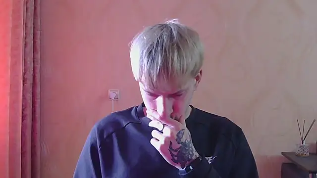 frama666 online show from March 24, 2:22 pm