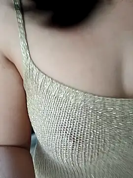 Snapshot of parthenopeax3 chatting on February 21, 8:51 am parthenopeax3 online show from February 21, 8:51 am