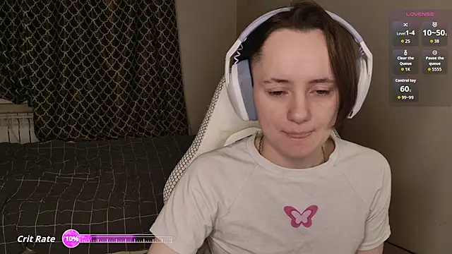 Luna Loveee online show from February 12, 3:56 am