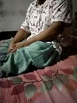 sharnjit299 online show from October 18, 4:41 pm