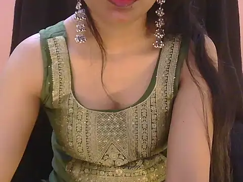 Cute Pihu01 online show from May 21, 8:38 pm