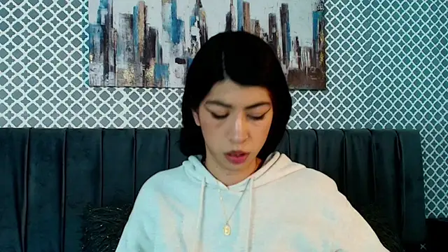 Cassie bloom online show from October 11, 4:01 am