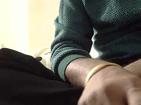 Snapshot of 9inch_hard chatting on November 30, 6:34 pm 9inch hard online show from November 30, 6:34 pm