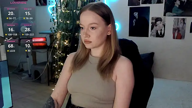 Snapshot of lissallor_ chatting on March 5, 9:27 am lissallor  online show from March 5, 9:27 am