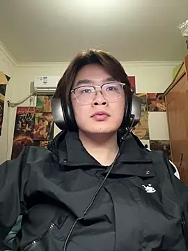 Anson0722 online show from February 6, 1:47 pm